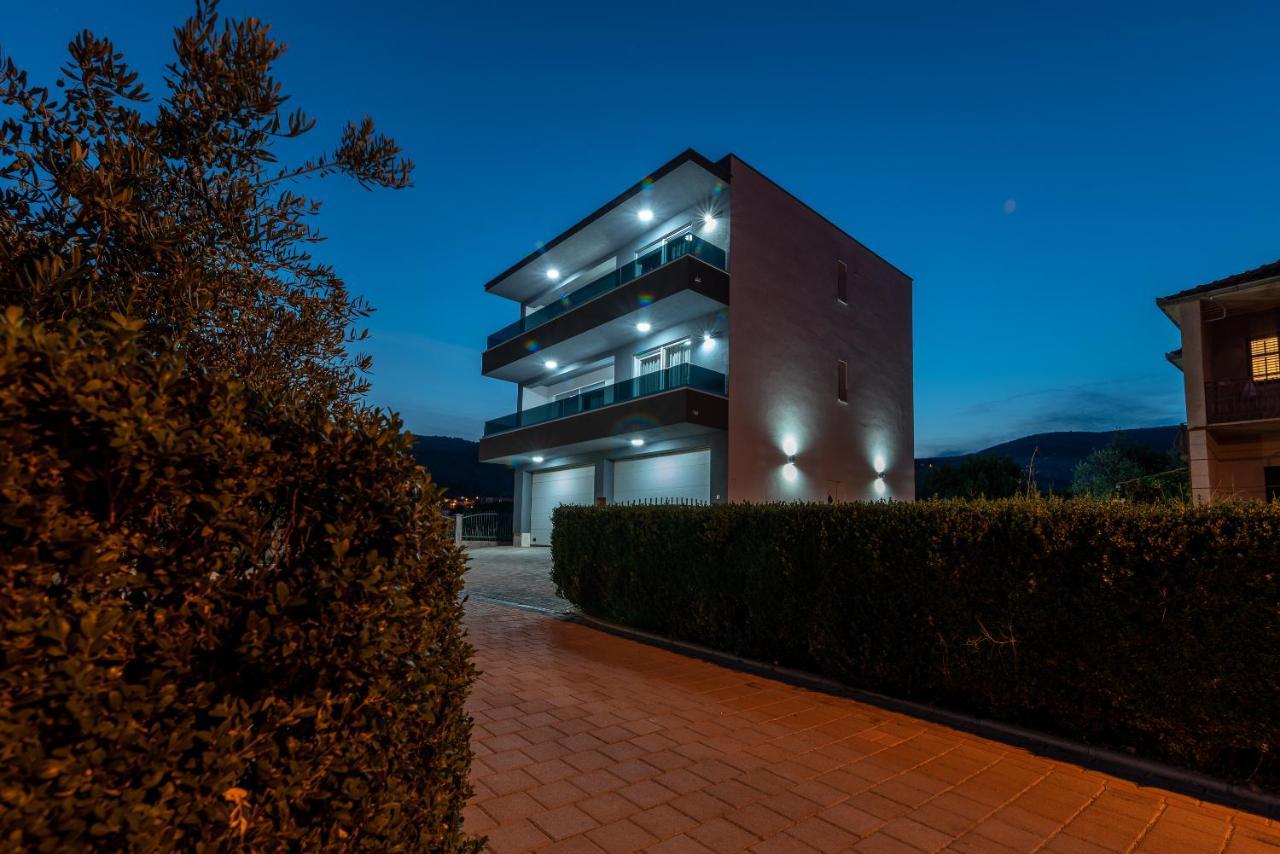 Villa Dalmata Trogir Exterior foto